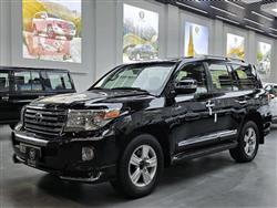 تويوتا لاندكروزر